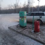 «Ни МЧС, ни полиция»: «сюрприз от дедушки Мороза» ждал автолюбителя на АЗС в Приморье